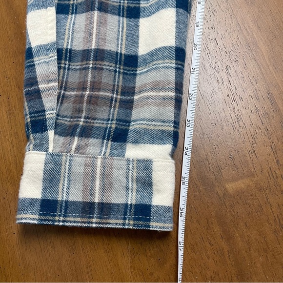 L.L. Bean Flannel Size XL-Tall Traditional Fit - Picture 7 of 8